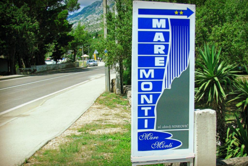 Apartments And Rooms Mare-Monti Starigrad Paklenica Extérieur photo